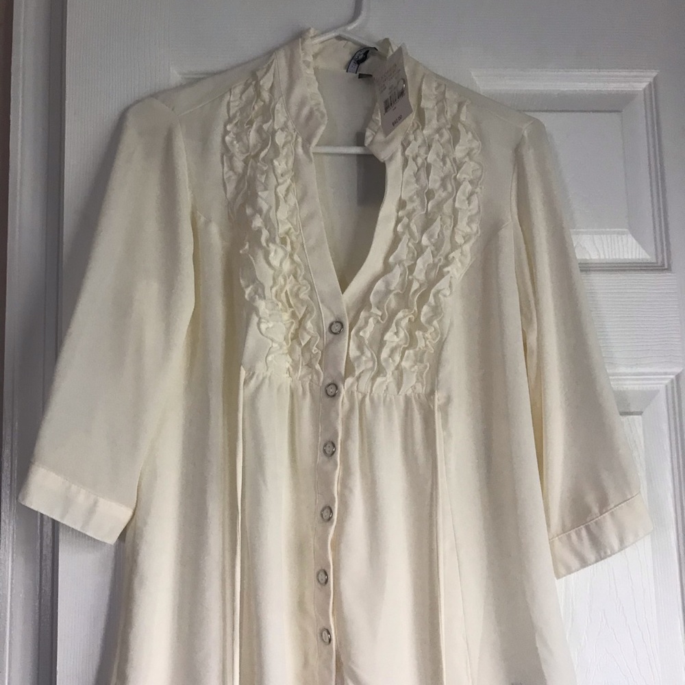 Sheer Creme Flowey Blouse